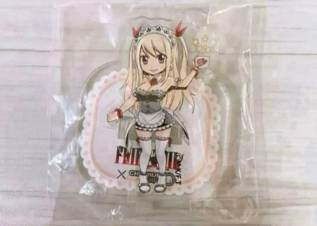 ☆ FAIRYTAIL キャラウムカフェ ルーシィ アクリルスタンド② ☆超レア