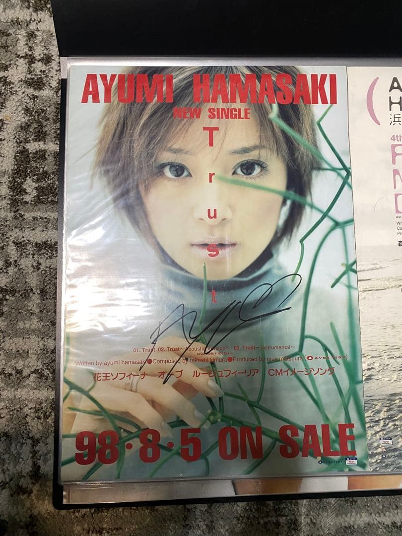 【美品】 浜崎あゆみ ポスター Trust