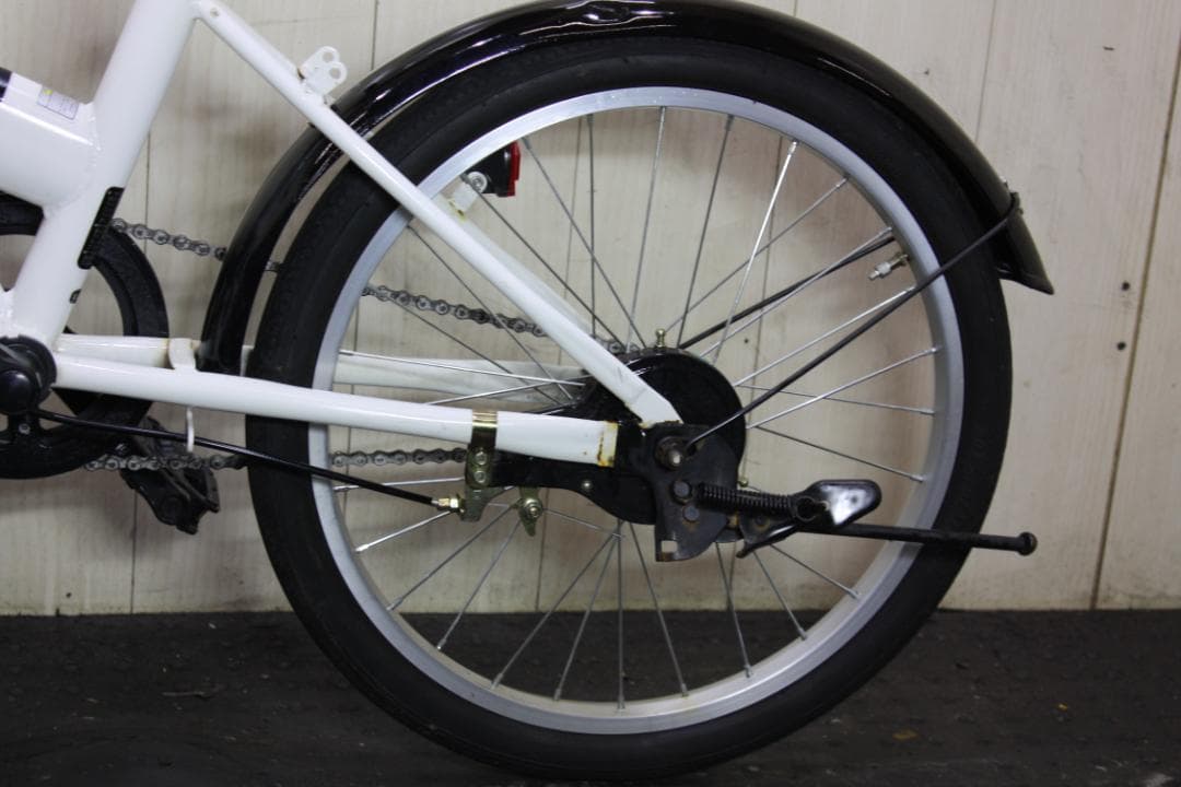 アイトン製 ARCHNESS 20インチ 折り畳み自転車