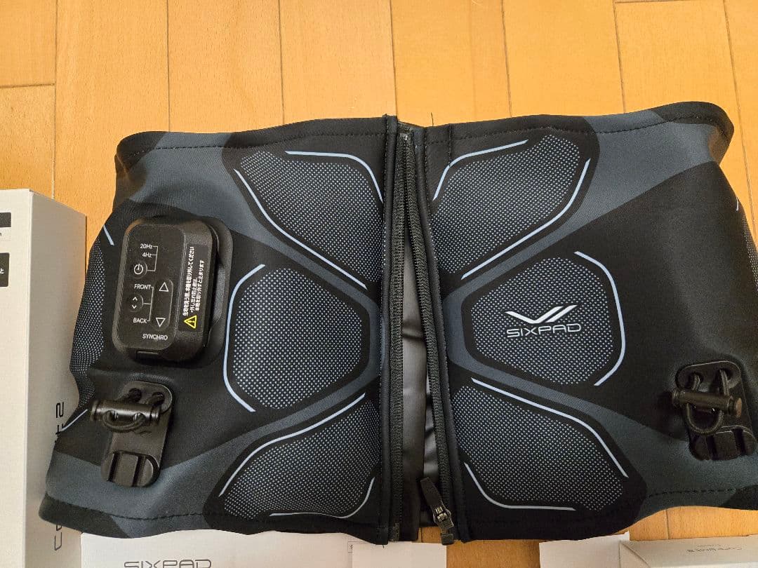 シックスパッド コアベルト2 ＋ コントローラー付き❗サイズL