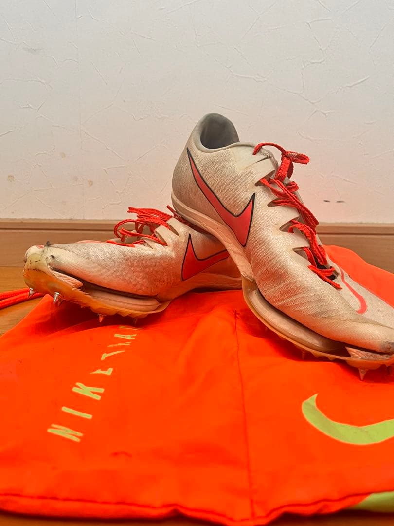 Nike スパイク・シューズ ホワイト/レッド