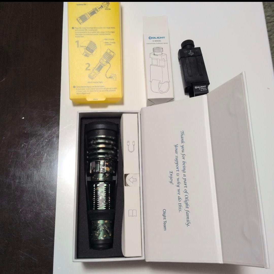 【限定】 OLIGHT WARRIOR X 4 2600ルーメン　限定カラー