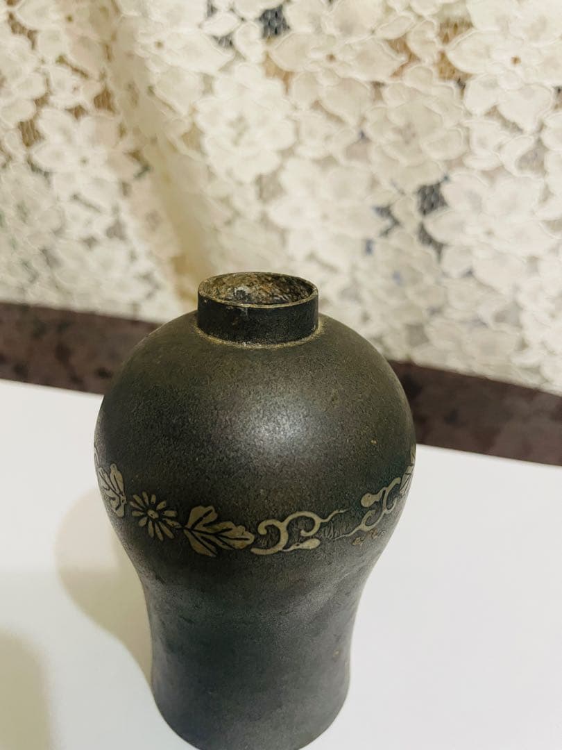 锡器古いです