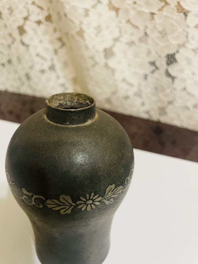 锡器古いです
