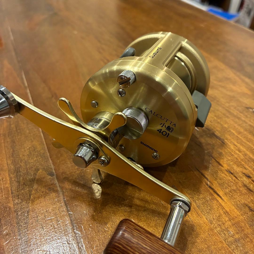 シマノ カルカッタ 小船 401 CALCUTTA