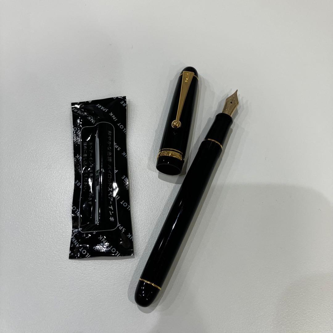 PILOT 万年筆 カスタム74 ブラック M 中字　ペン先14K 555