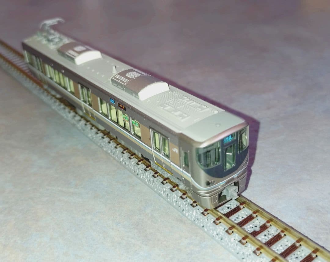 KATO JR225系0番台近郊形電車 新快速 8両セット【初回ロット品】