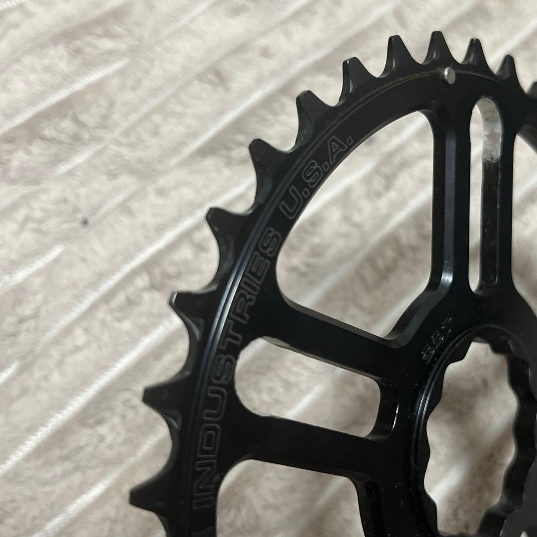 ホワイトインダストリーズ チェーンリング 38Tブルーラグ
