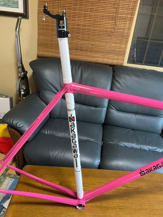 ナカガワカーボンハイブリッド Nakagawa cycles hybrid