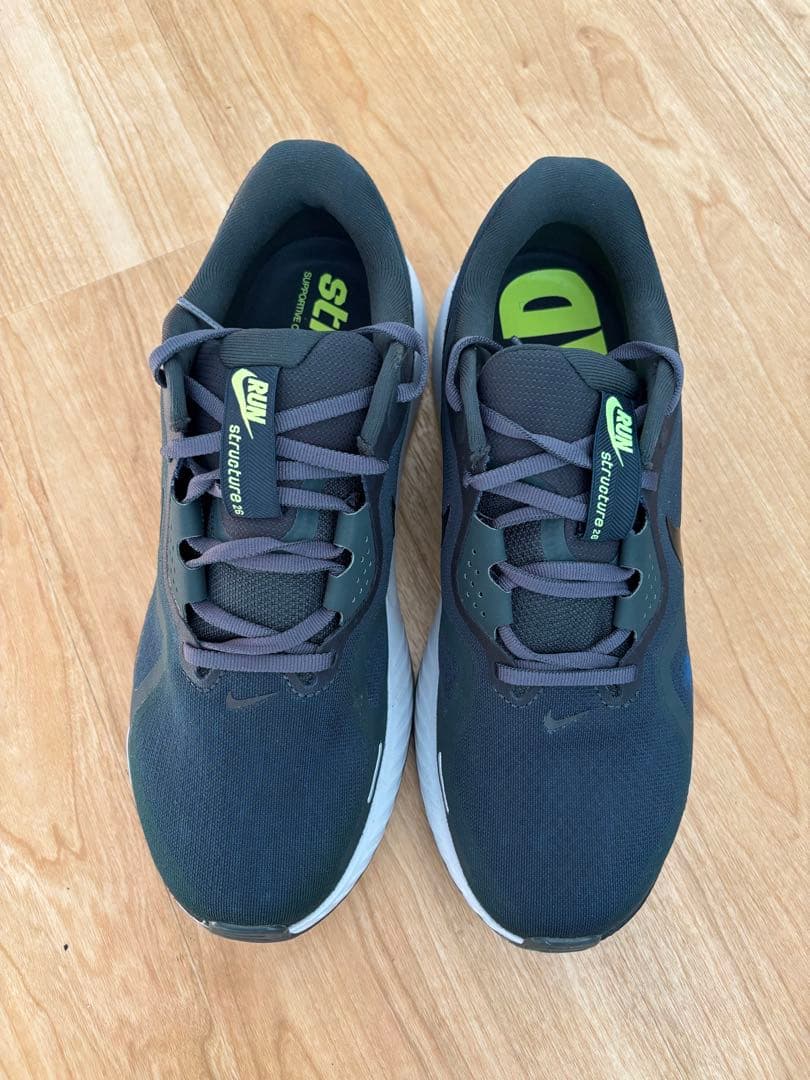 NIKE ナイキ ストラクチャー 26 ロード ランニングシューズ 27cm