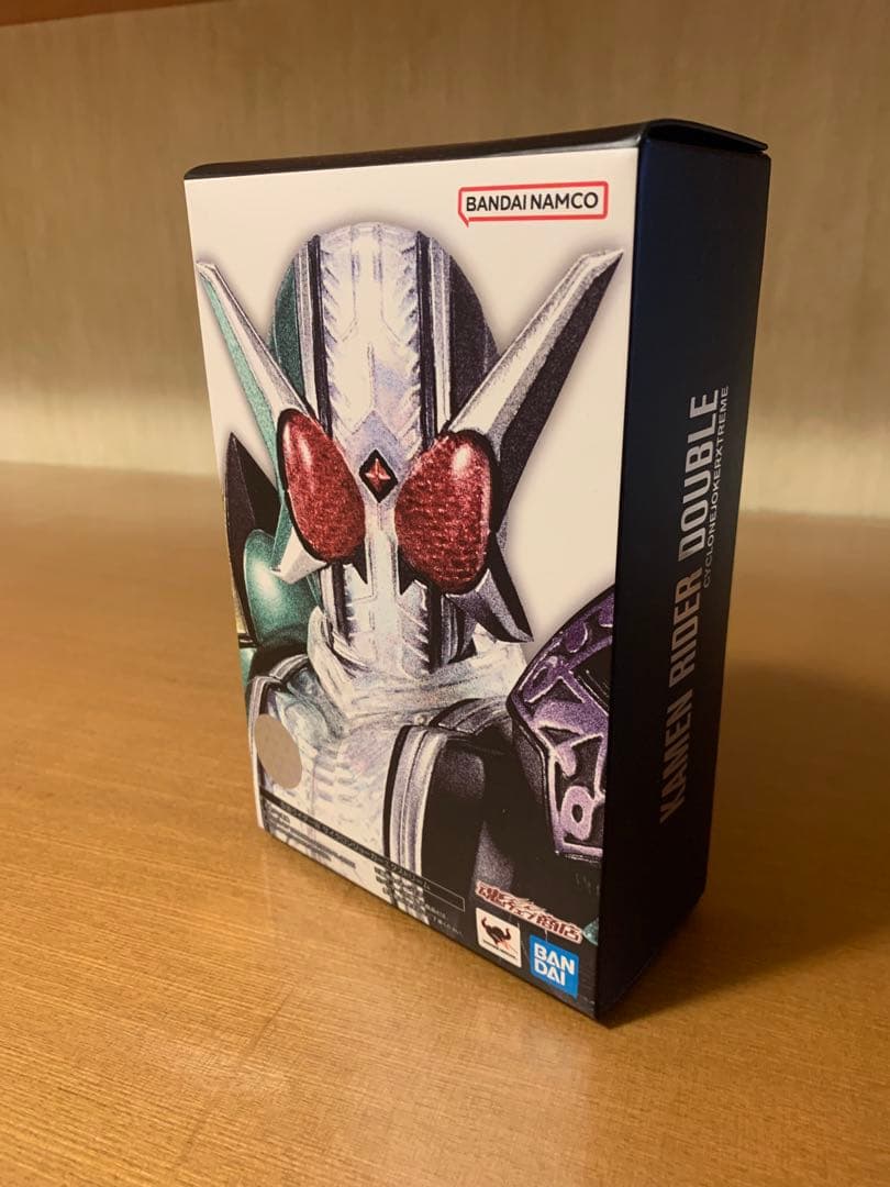 S.H.Figuarts真骨彫　仮面ライダーWサイクロンジョーカーエクストリーム