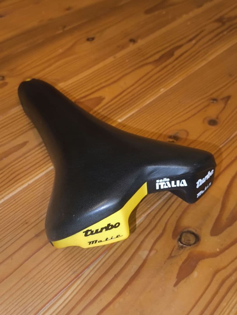 セライタリア サドル ターボマチック turbo matic 極美品