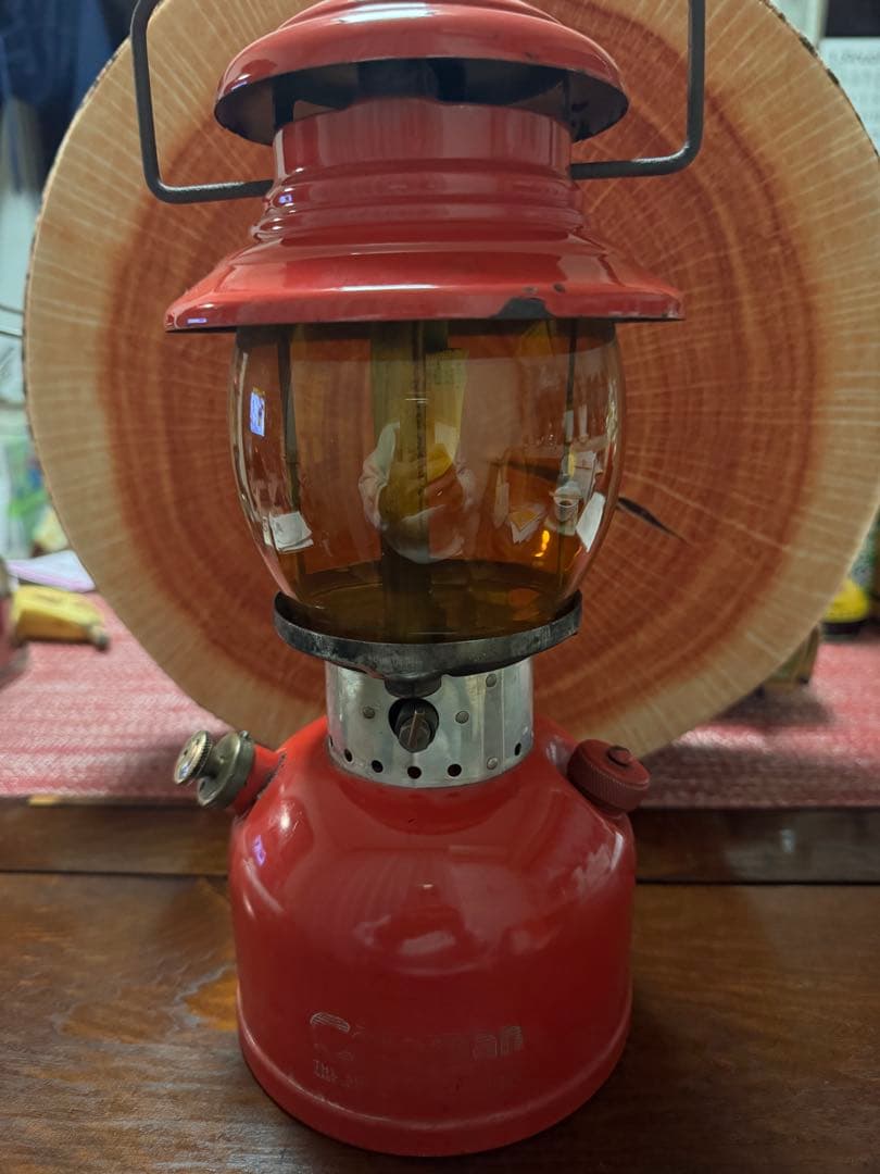 Coleman 200A 赤ランタン