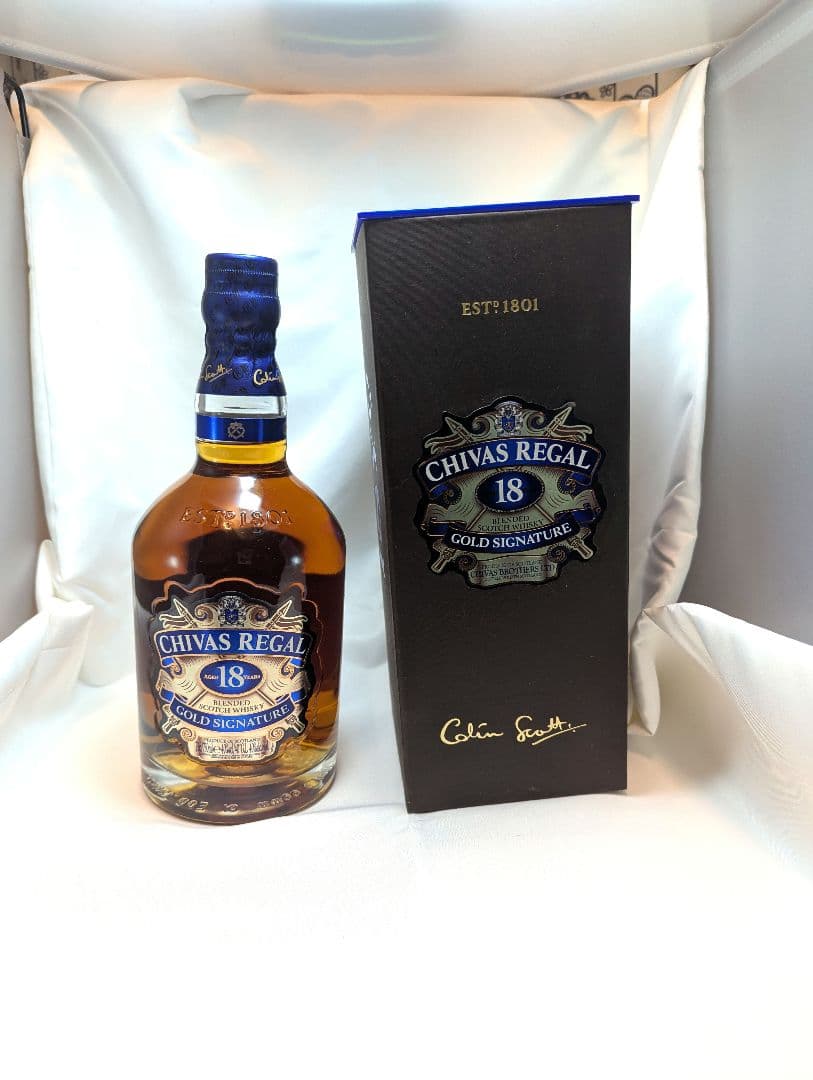 シーバスリーガル18年750ml　ケース付き