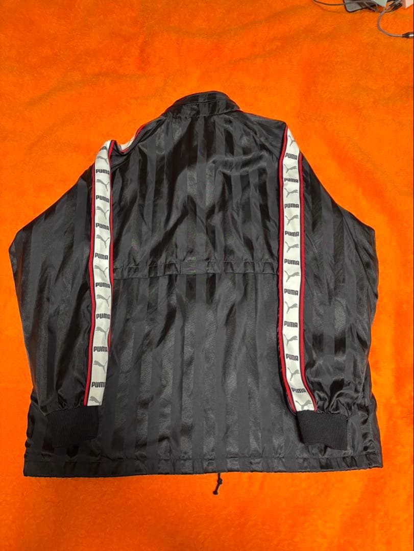 美品 PUMA 旧タグ ウィンドブレーカー上下（訳あり）