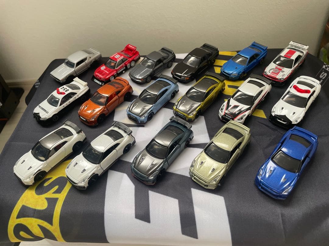 値下げ⭐︎トミカ ハコスカ〜GTR コレクションセット17台⭐︎