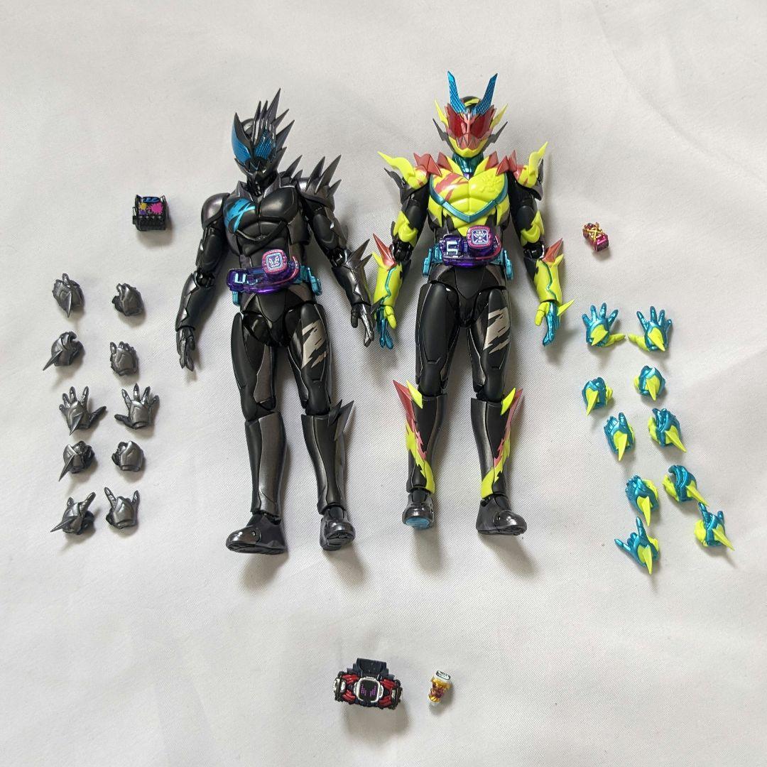 おまけ付き 仮面ライダーリバイス ジャックリバイス サンダーゲイル