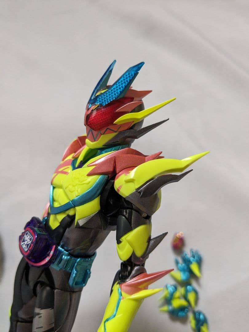 おまけ付き 仮面ライダーリバイス ジャックリバイス サンダーゲイル