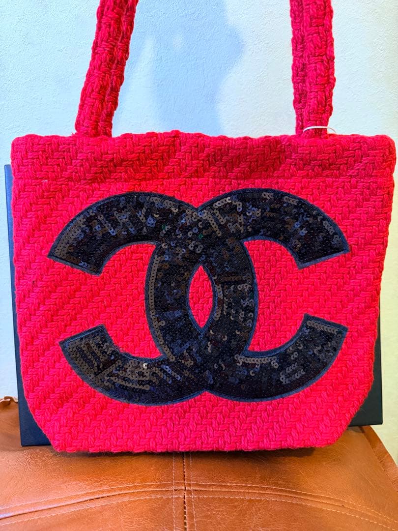 CHANEL トートバッグ ビッグココ　ハンドバッグ　シャネルノベルティ