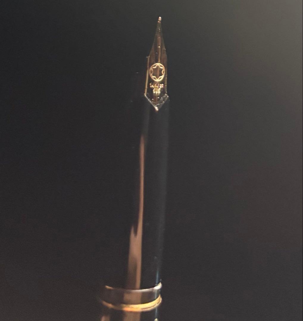 Montblanc 万年筆 黒 専用ケース付き　14k 限定モデル