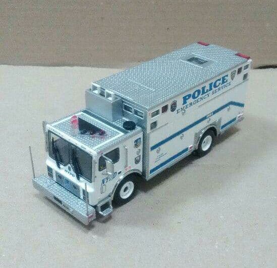 CODE3　NYPD ESU  1/64 絶版品　その3 激レア