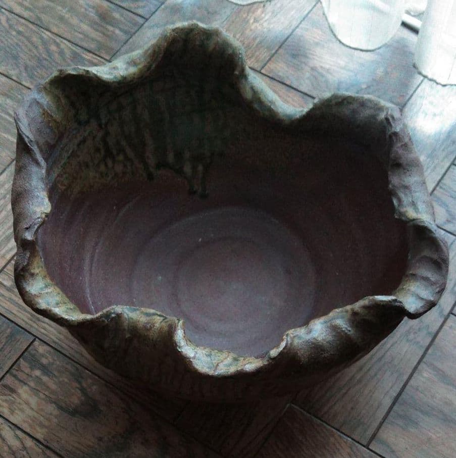 鉢　焼物　睡蓮鉢　金魚鉢