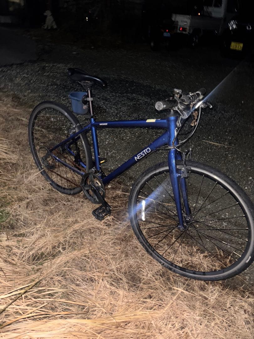 nesto クロスバイク　自転車　書類あり　大阪より、配達可能