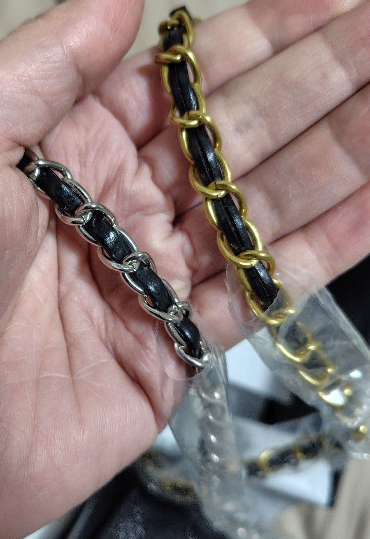 ♡CHANEL♡ スマホショルダーバッグ✨新品・未使用✨