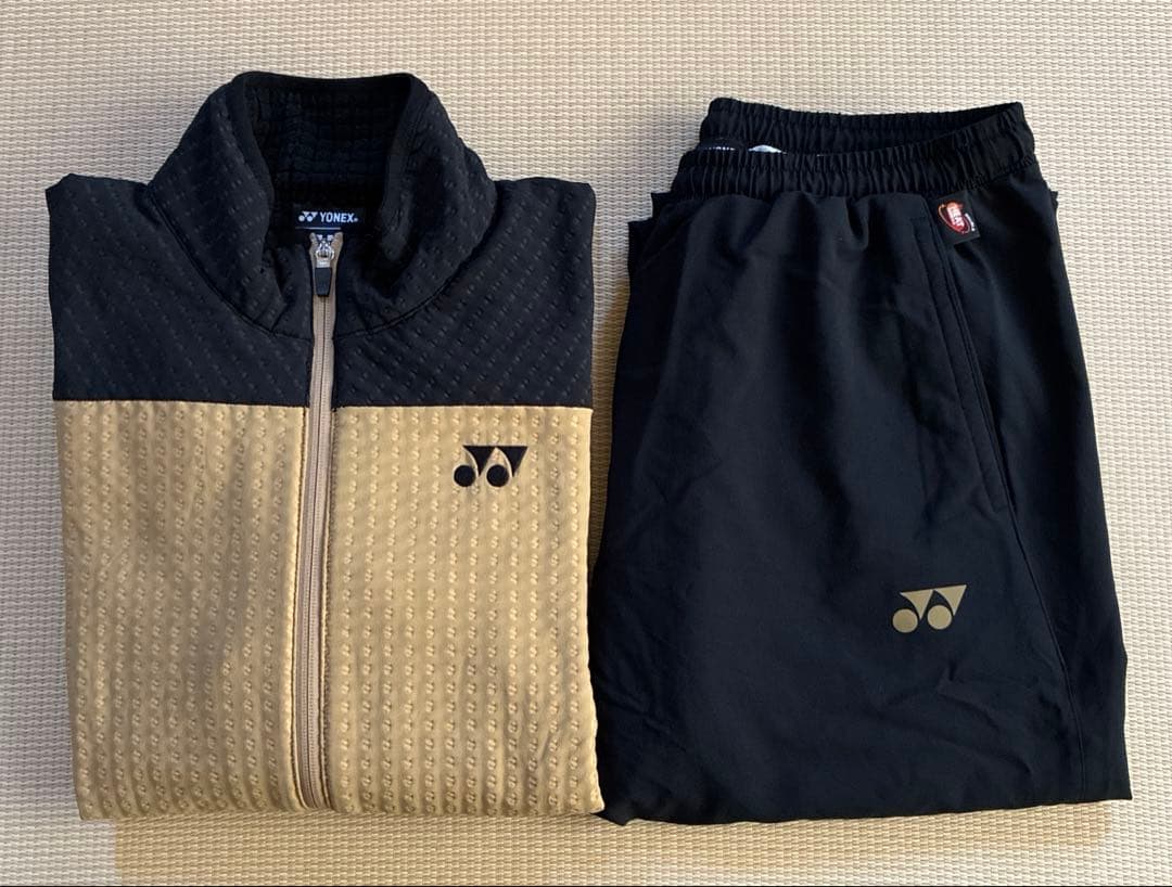 【極美品】YONEXウォームアップウェアセット