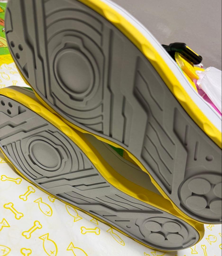 仮面ライダー HENSHIN エグゼイド スニーカー