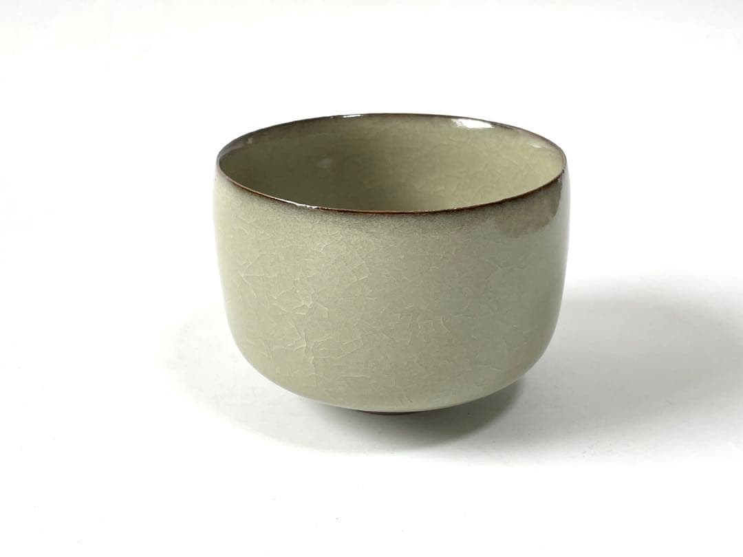 陶芸家　作家物　原口卓士　米色瓷　茶碗　米色青磁　青磁　茶碗　共箱