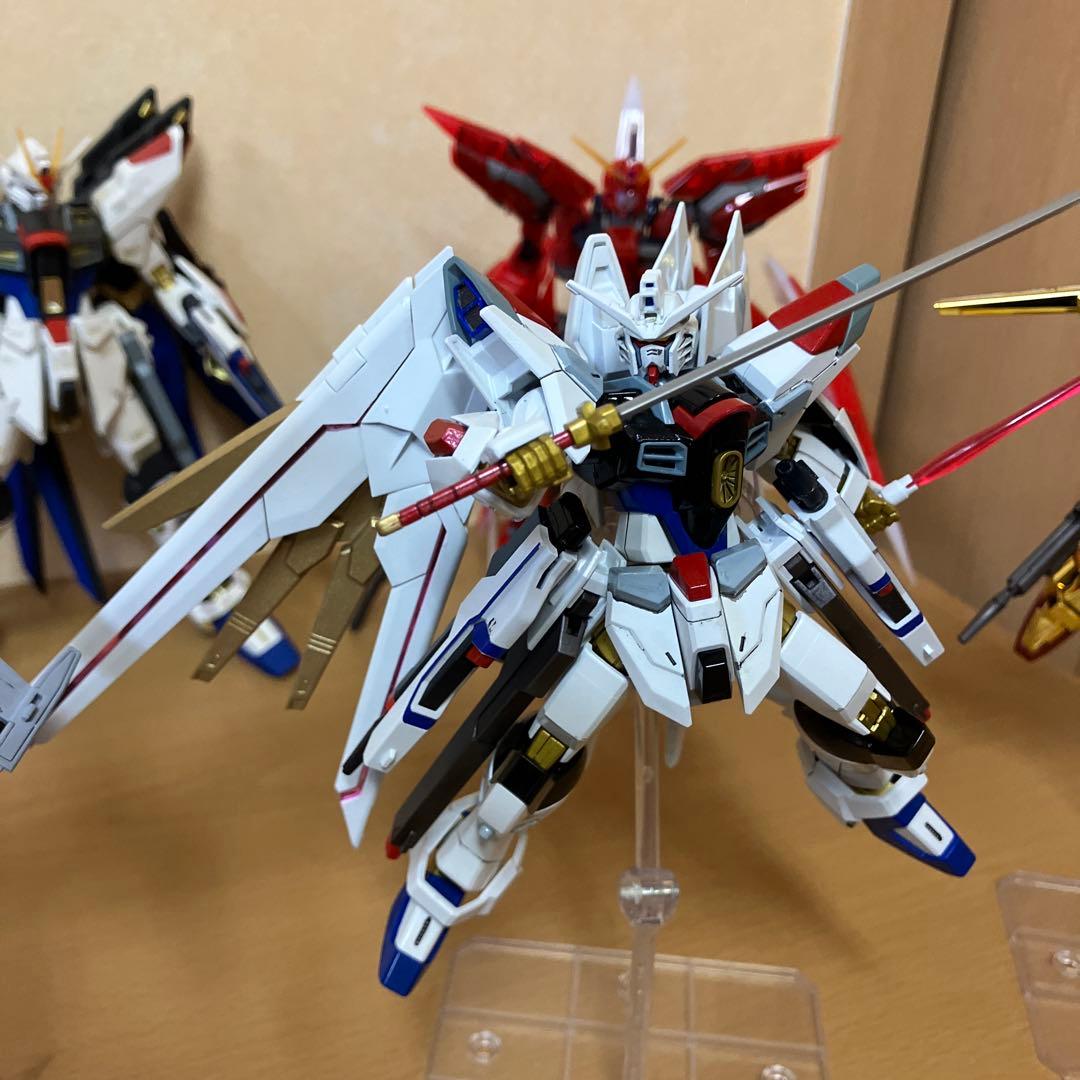 断捨離ガンプラ　1/144 三体　1/100 二体