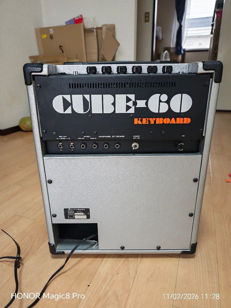 Roland CUBE-60 キーボードアンプ