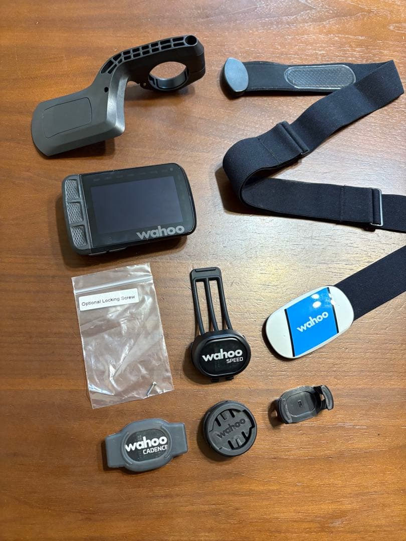 セット Wahoo ELEMNT ROAM Bundle WFCC4