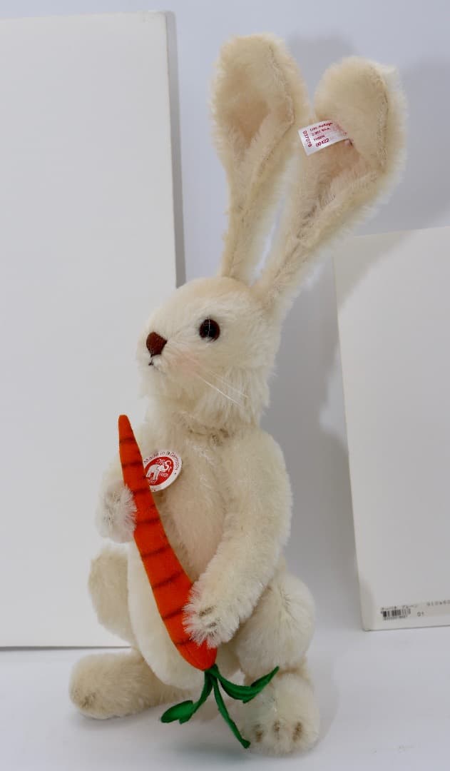 Steiff ウサギ Fritzle the Rabbit オルゴール付首振り