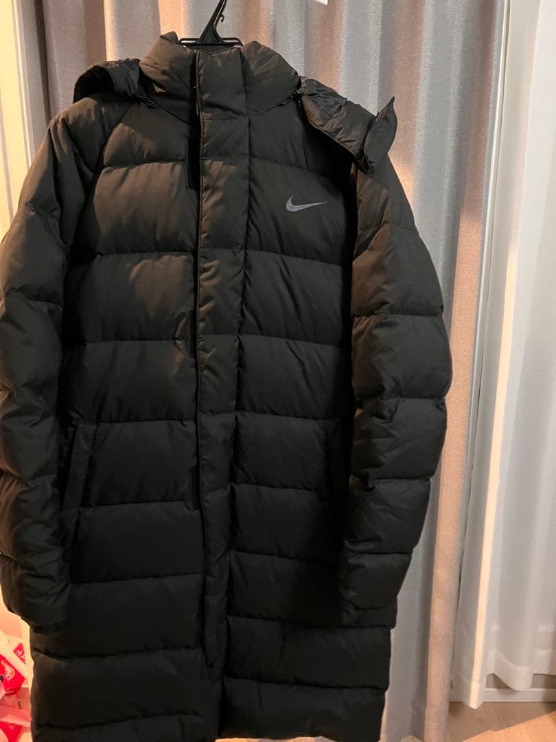 た*す様 Nike ブラック ダウンコート Lサイズ