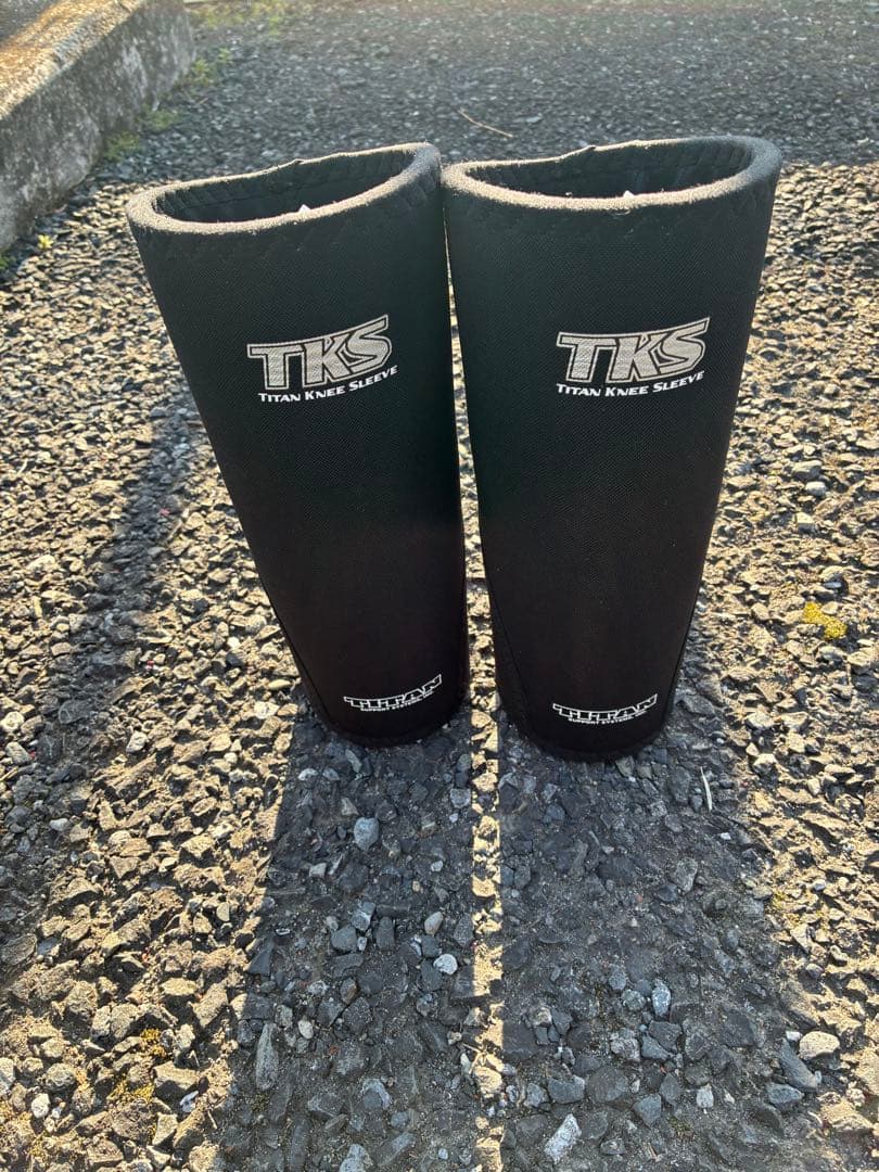 TKS Titan Knee Sleeves ブラック