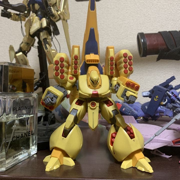 ズサ