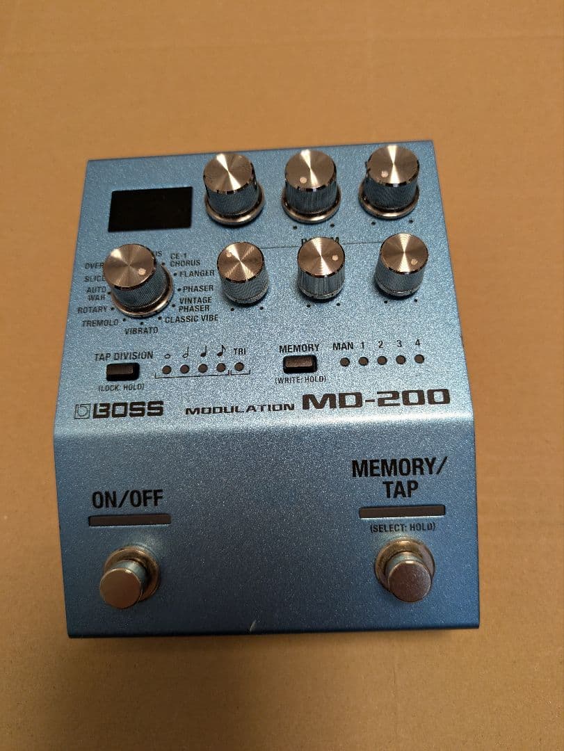 BOSS MD-200 モジュレーションエフェクター