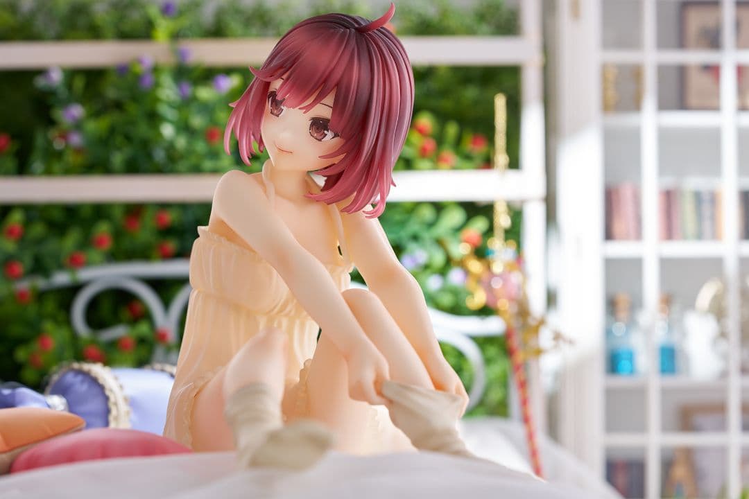 ソフィー ネグリジェver. 1/6スケールフィギュア