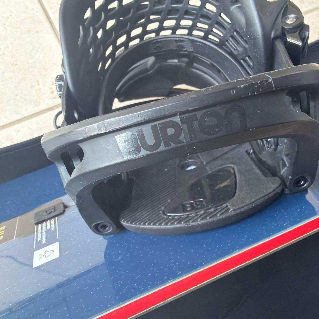 BURTON CUTOMキャンバー154cm ビンディング、カバー2個付き