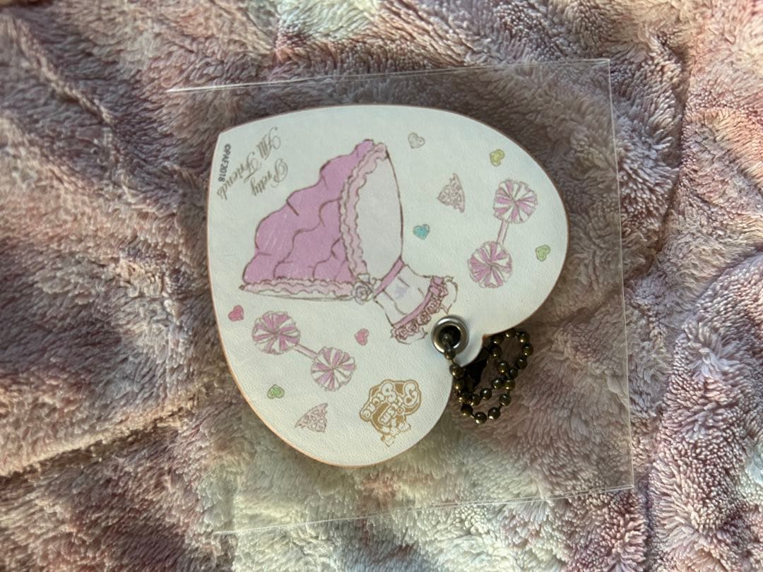 春音あいら 衣装 レザーキーホルダー