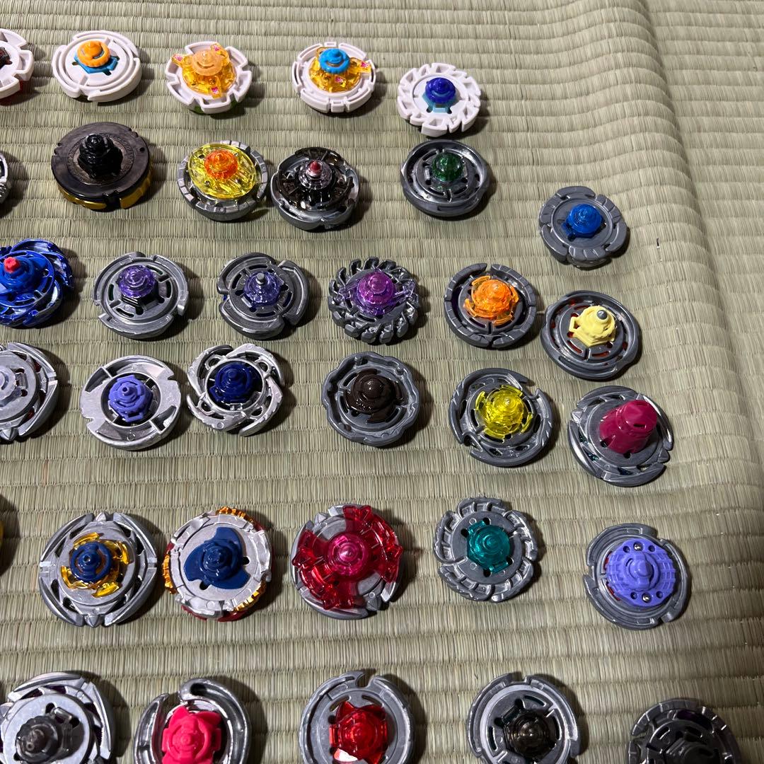 【希少】メタルファイト　ベイブレード　約70個　ランチャー　大量　まとめ売り