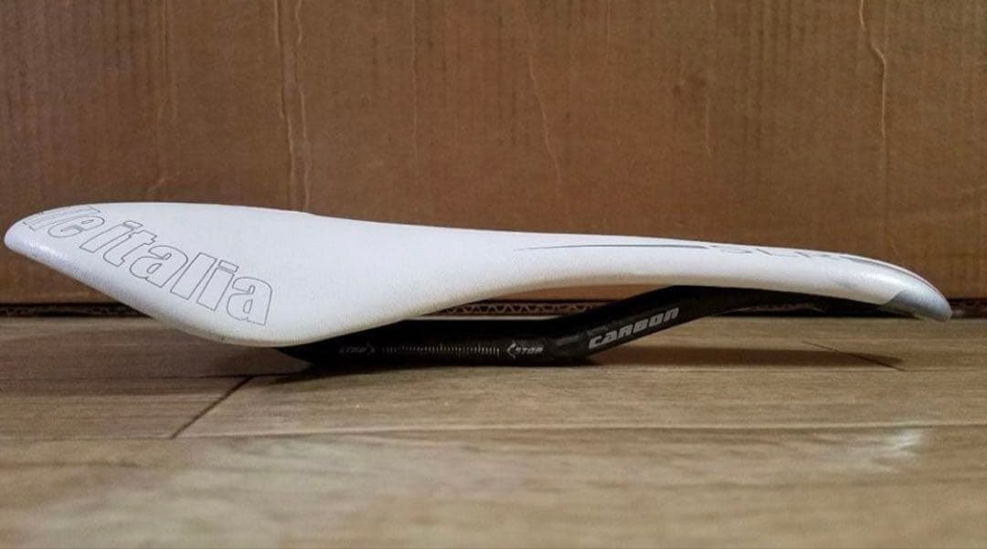 セライタリア SELLE ITALIA SLR KIT CARBON