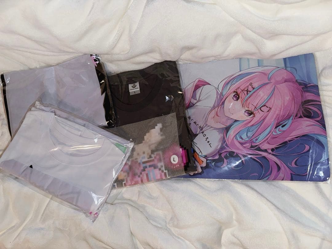 結城さくな 湊あくあ Tシャツ ラバーマット