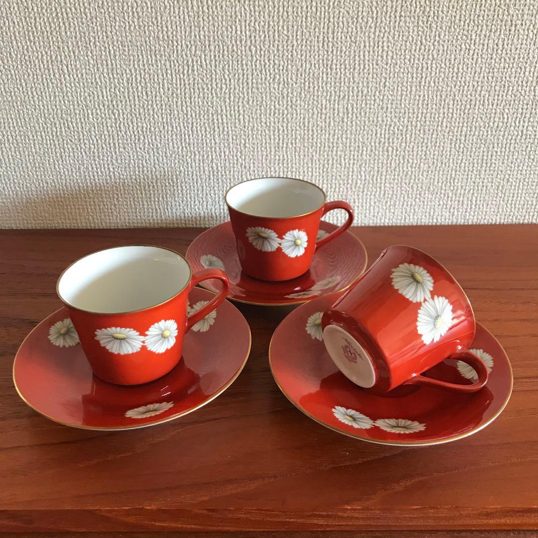 プレミアノリタケ　赤菊　カップ&ソーサー