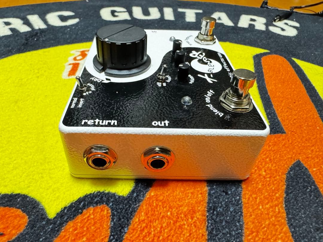 ギター Xotic Effects X-Blender