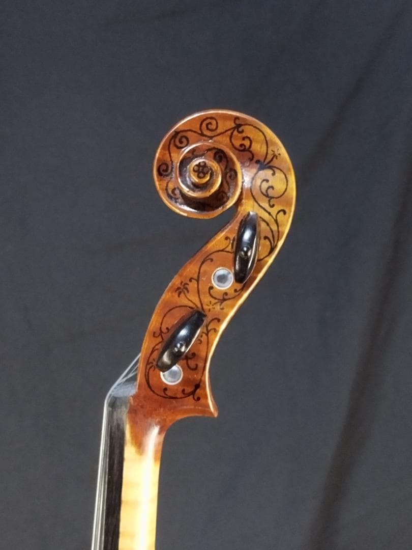 ◆ Stradivarius the 'Hellier' model◆