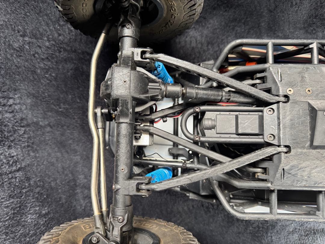 ホビーラジコン axial RR10 bomber RC