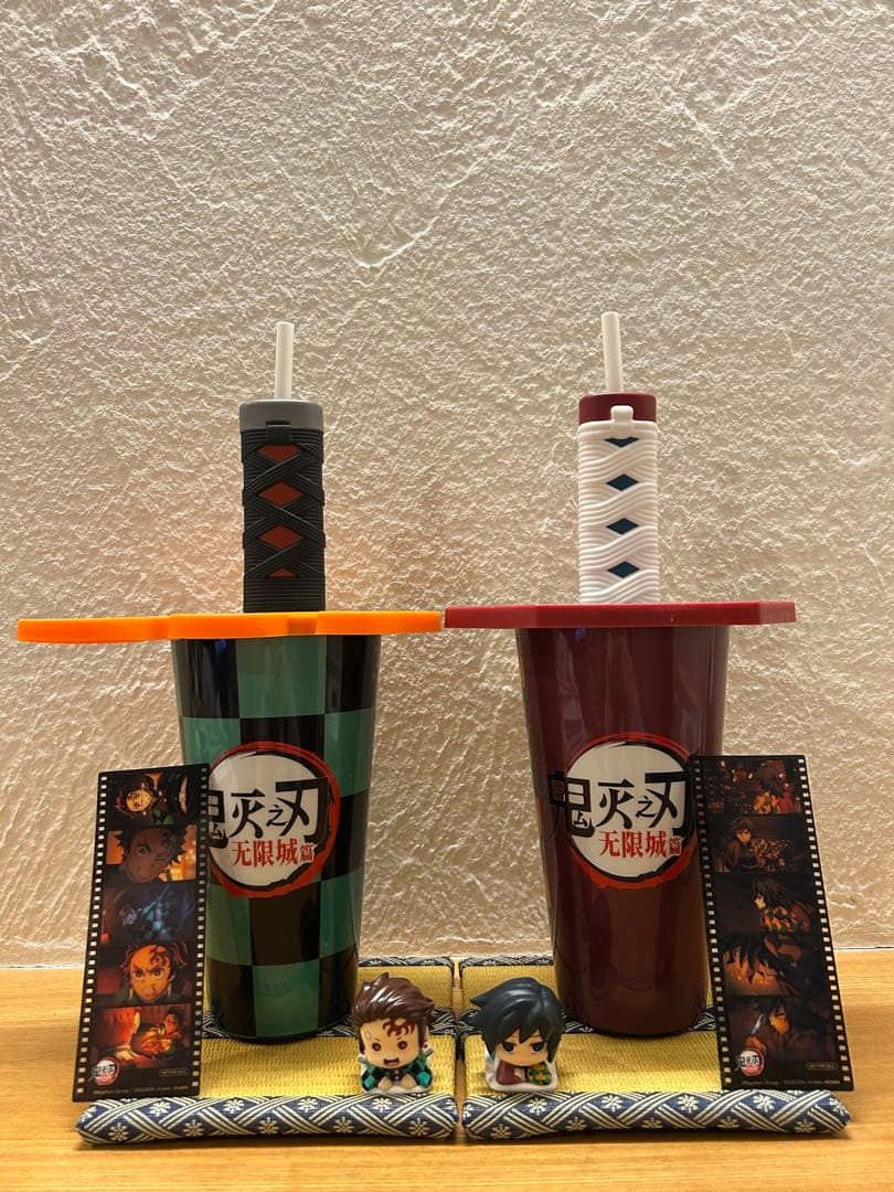 鬼滅の刃　日輪刀タンブラー　無限城編　入場者特典　おねむたん　炭治郎&義勇